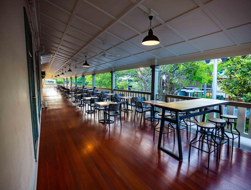 Hides Hotel Cairns Exterior foto